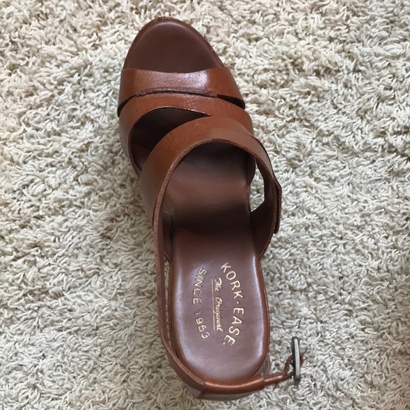 Michael Kors KORK-EASE Wedges - Picture 3 of 4